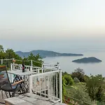Ana * Dubravica (Dubrovnik)