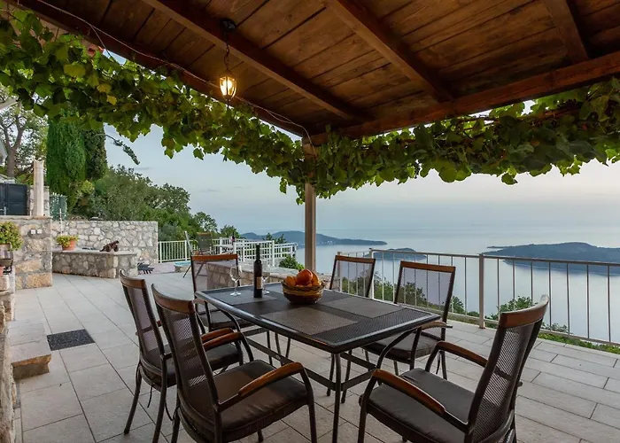 Ana * Dubravica (Dubrovnik)