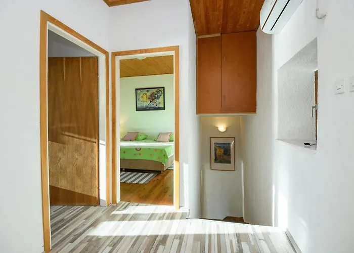 Ana Dubravica (Dubrovnik)